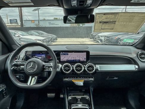 Used 2024 Mercedes-Benz EQB 350 4MATIC SUV image 12