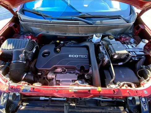 Used 2019 Chevrolet Equinox LT image 31