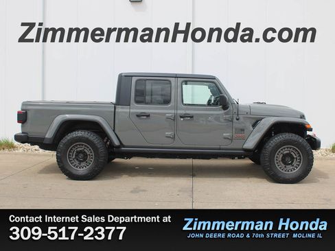 Used 2021 Jeep Gladiator Mojave AWD/4WD image 1