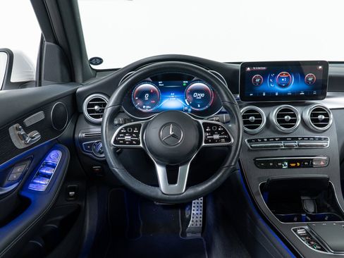 Used 2022 Mercedes-Benz GLC 300 4MATIC image 17