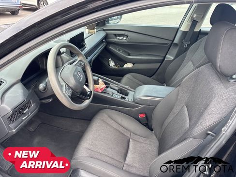 Used 2023 Honda Accord EX image 15