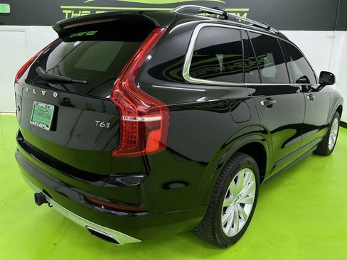 Used 2016 Volvo XC90 T6 Momentum w/ Momentum Plus Package AWD/4WD image 10