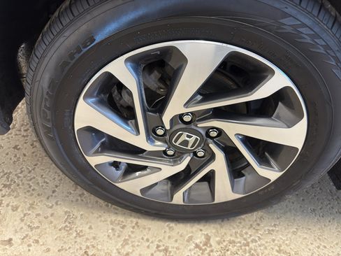 Used 2018 Honda Civic EX image 34