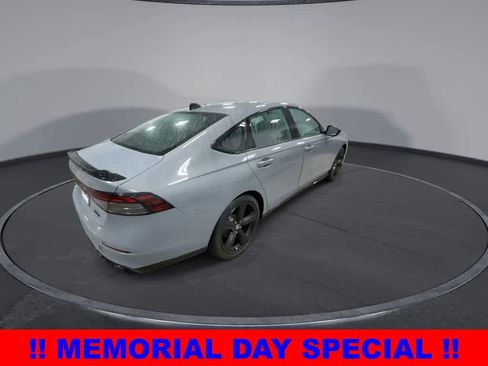 Used 2023 Honda Accord Sport image 8