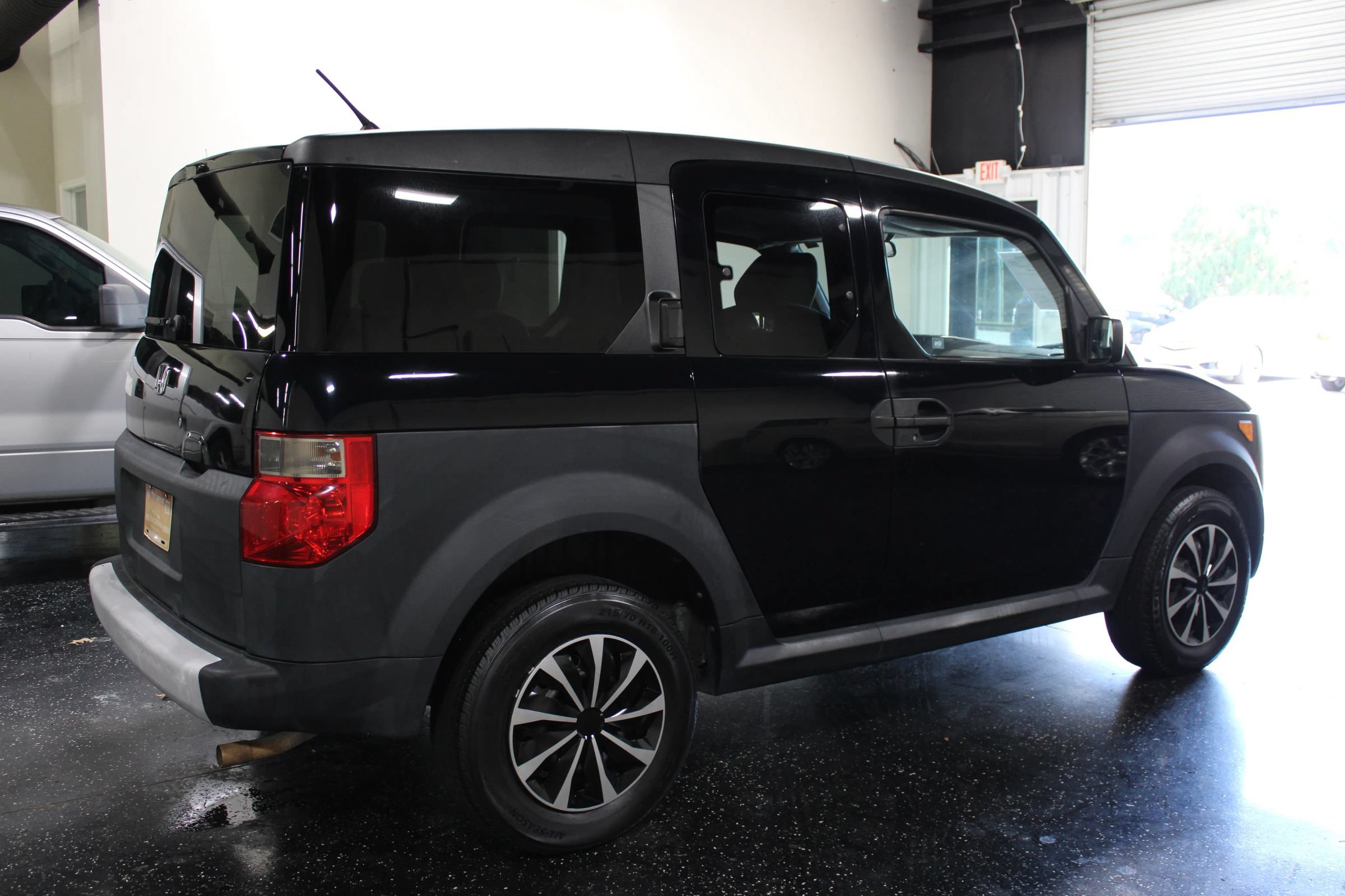 Used 2007 Honda Element LX image 3