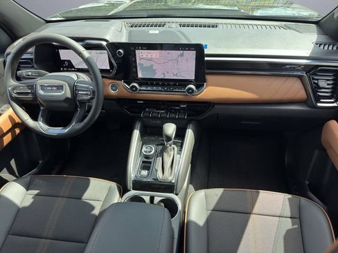 New 2026 GMC Canyon AT4 w/ Technology Plus Package AWD/4WD image 23