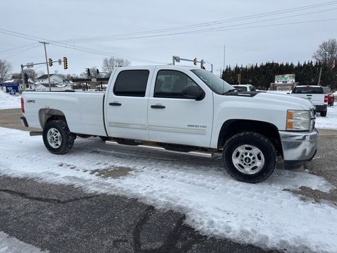 Used 2013 Chevrolet Silverado 2500 LT image 7