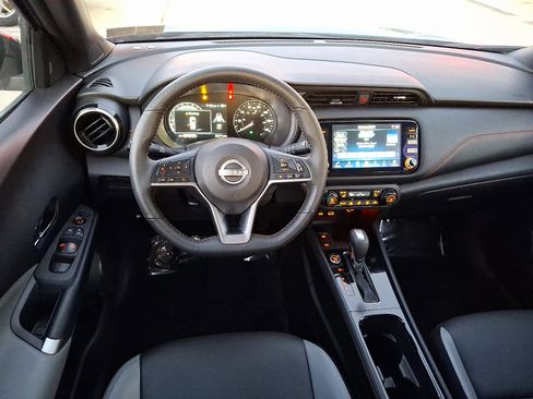 Certified 2023 Nissan Kicks SR w/ SR Premium Package image 11
