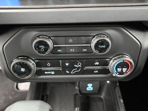 New 2025 Ford Bronco Big Bend image 9