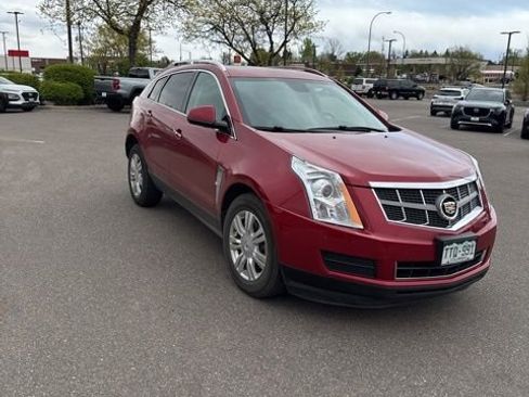 Used 2011 Cadillac SRX Luxury image 4