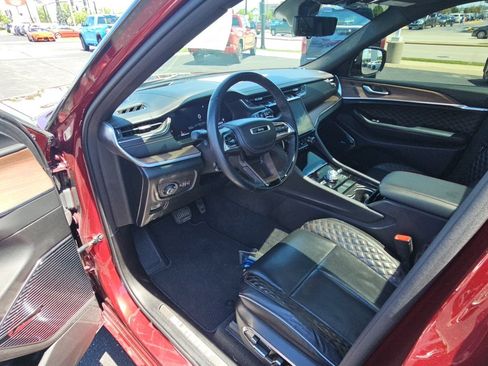 Used 2022 Jeep Grand Cherokee Summit w/ Adv Protech Group IV AWD/4WD image 24