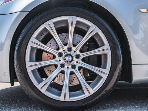 Used 2006 BMW M5 image 67