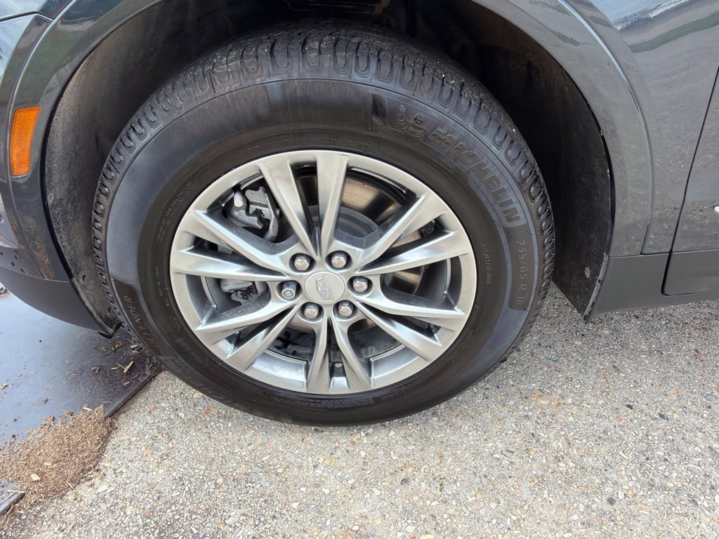 Used 2022 Cadillac XT5 Premium Luxury w/ Technology Package FWD image 24