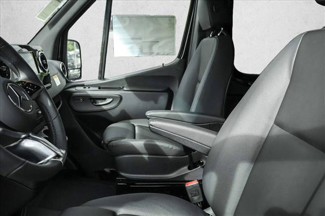 New 2026 Mercedes-Benz Sprinter 2500 image 11