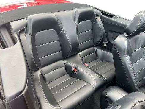 Used 2022 Ford Mustang GT Premium RWD image 42