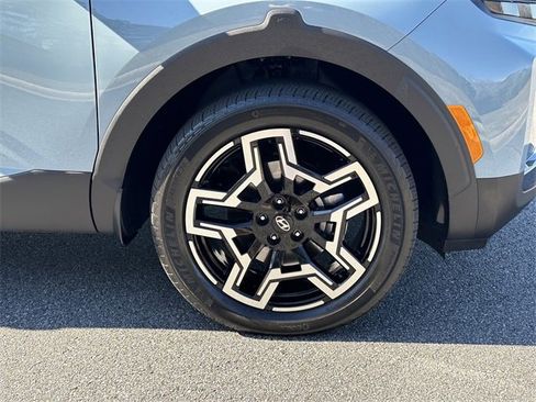 Used 2025 Hyundai Santa Cruz Limited image 13