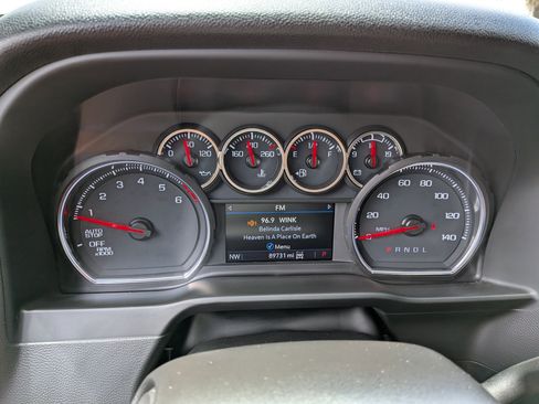 Used 2021 Chevrolet Silverado 1500 LT Trail Boss w/ Convenience Package II AWD/4WD image 27
