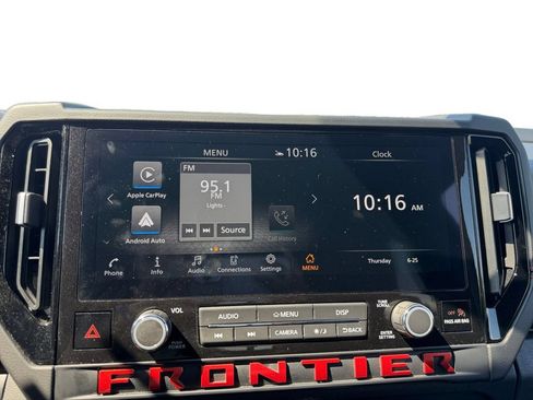 Used 2026 Nissan Frontier PRO-4X AWD/4WD image 18