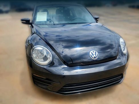 Used 2019 Volkswagen Beetle 2.0T S FWD image 16