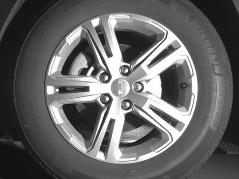 Used 2024 GMC Terrain SLE FWD image 17