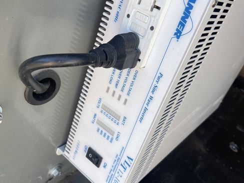 Used 2018 Ford Transit Connect XL image 10