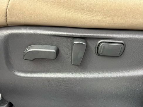 Used 2017 Nissan Armada SL w/ Moonroof Package image 12