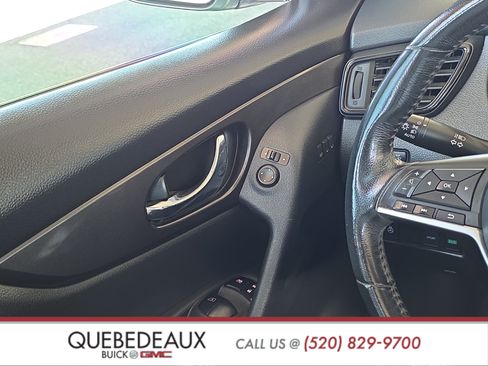 Used 2019 Nissan Rogue SV w/ Sun & Sound Touring Package FWD image 21