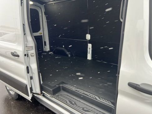 New 2026 Ford Transit 250 148 Medium Roof Extended AWD image 12