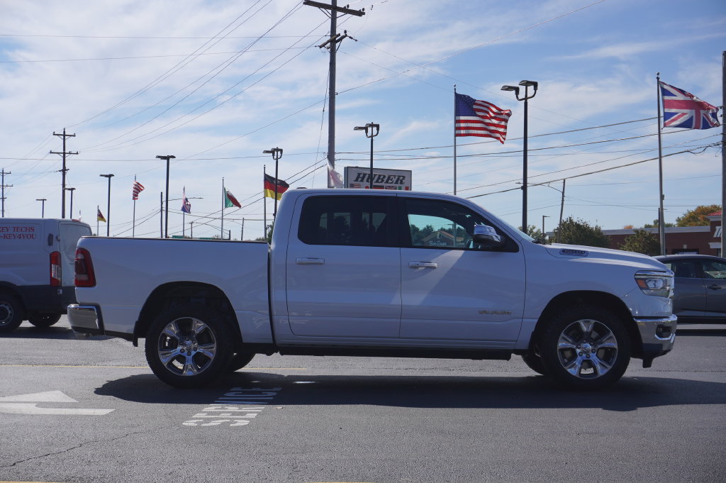 Used 2023 RAM 1500 Laramie AWD/4WD image 8