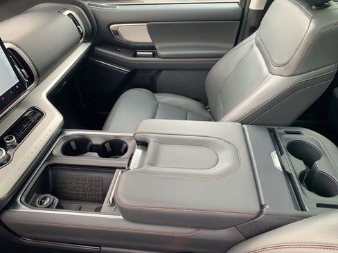 Certified 2025 Ford Expedition Max Active image 35