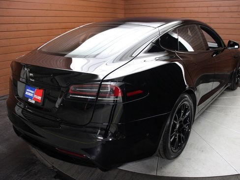 Used 2023 Tesla Model S AWD image 35