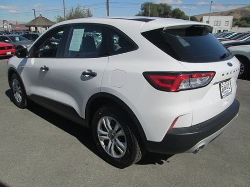 Used 2022 Ford Escape S FWD image 4