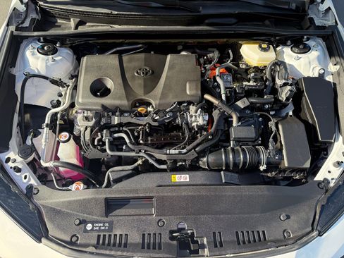 Used 2026 Toyota Camry SE FWD image 33