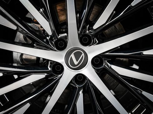 New 2026 Lexus RZ 450e AWD image 8