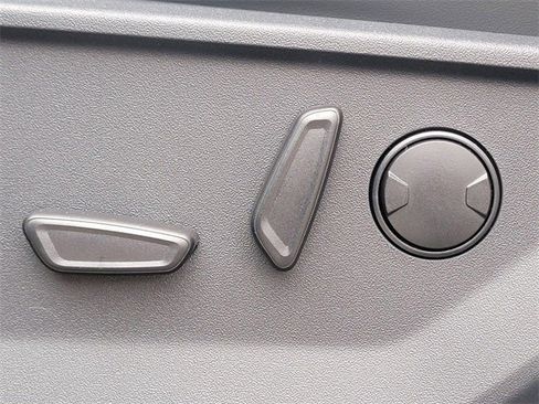 New 2025 Ford Expedition Max Active image 5