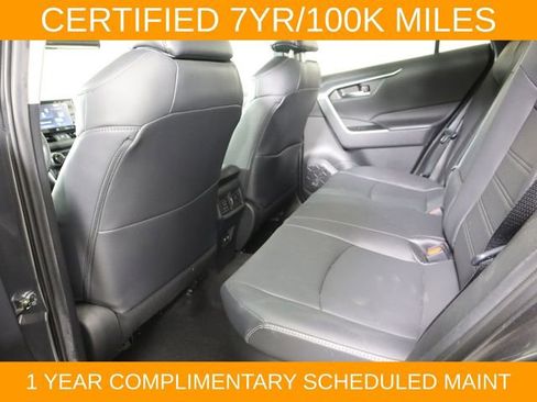 Used 2021 Toyota RAV4 XLE Premium AWD/4WD image 16
