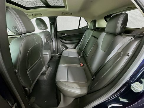 Used 2021 Buick Encore GX Select w/ Advanced Technology Package FWD image 24