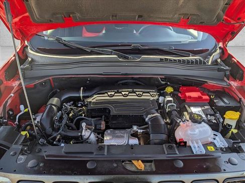 Used 2022 Jeep Renegade Latitude w/ Convenience Group image 23