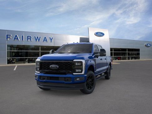 New 2026 Ford F250 Lariat w/ Black Appearance Package AWD/4WD image 2