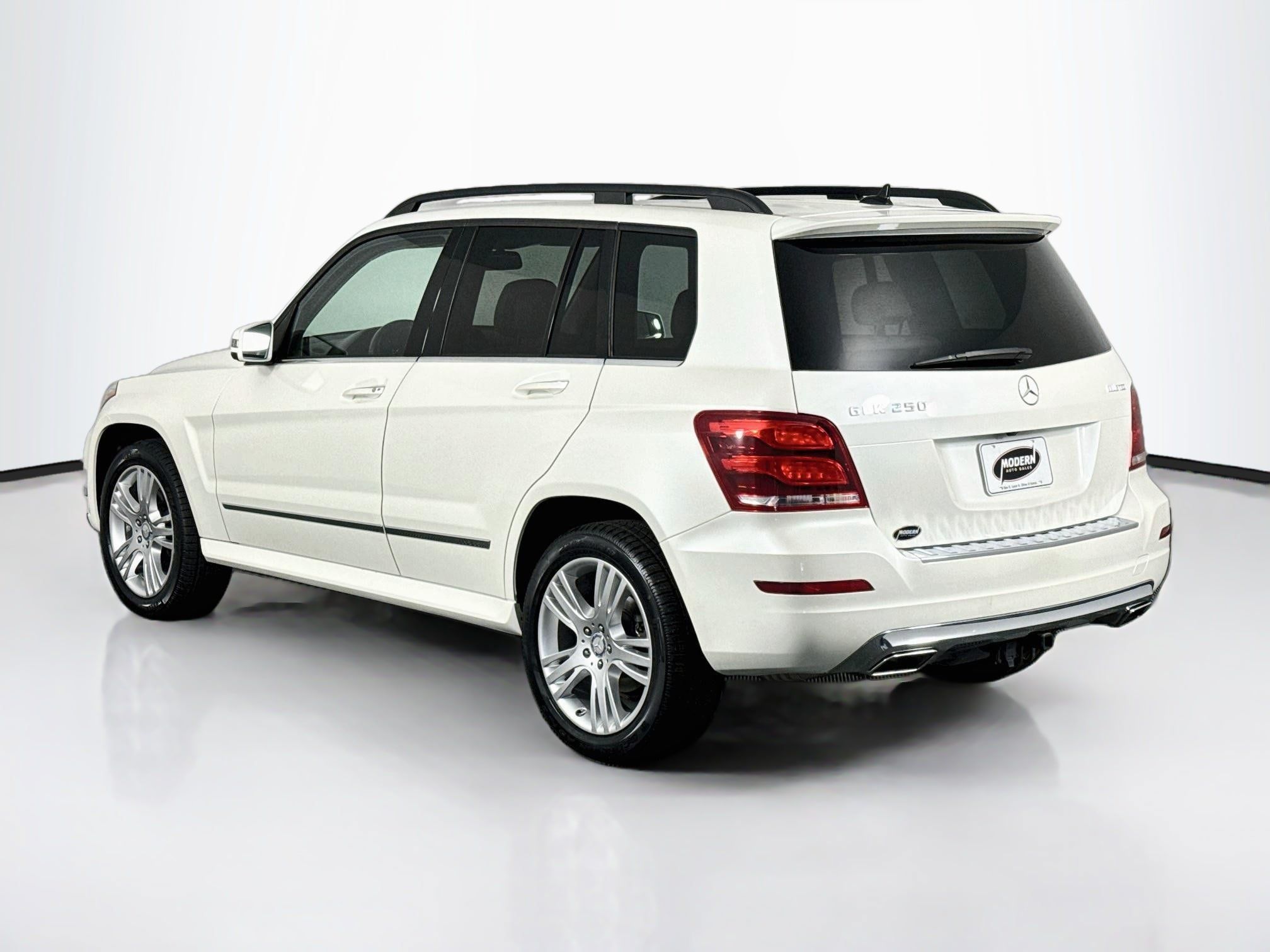 Used 2014 Mercedes-Benz GLK 250 BlueTEC 4MATIC image 13