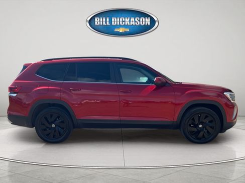 Used 2024 Volkswagen Atlas SE FWD image 11