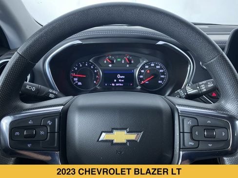 Certified 2023 Chevrolet Blazer LT w/ Convenience Package AWD/4WD image 3