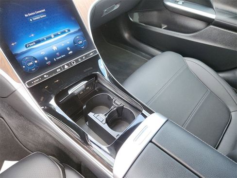 New 2025 Mercedes-Benz C 300 Sedan image 22