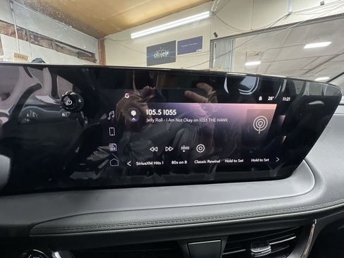 New 2025 Buick Encore GX Preferred w/ Advanced Technology Package image 13