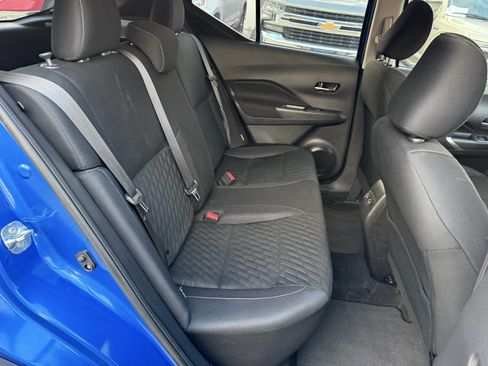 Used 2022 Nissan Kicks SV FWD image 15