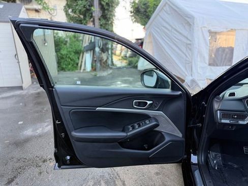 Used 2023 Acura Integra A-Spec image 16