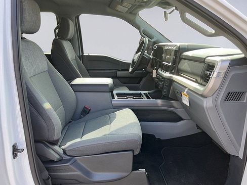 Certified 2024 Ford F250 XLT w/ FX4 Off-Road Package image 11