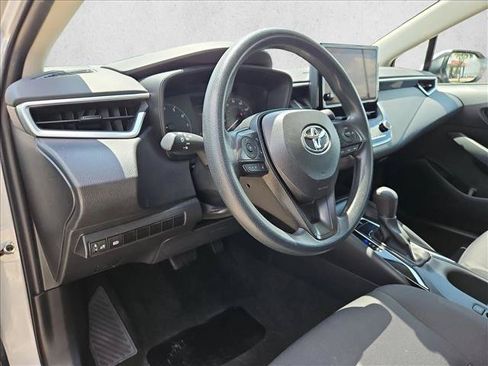 Used 2024 Toyota Corolla LE FWD image 10