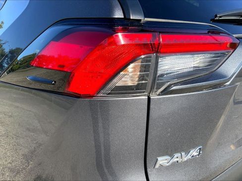 Used 2025 Toyota RAV4 LE FWD image 28