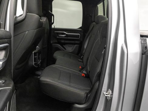 Used 2022 RAM 1500 Big Horn w/ Night Edition image 32